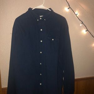 Blue button longsleeve shirt